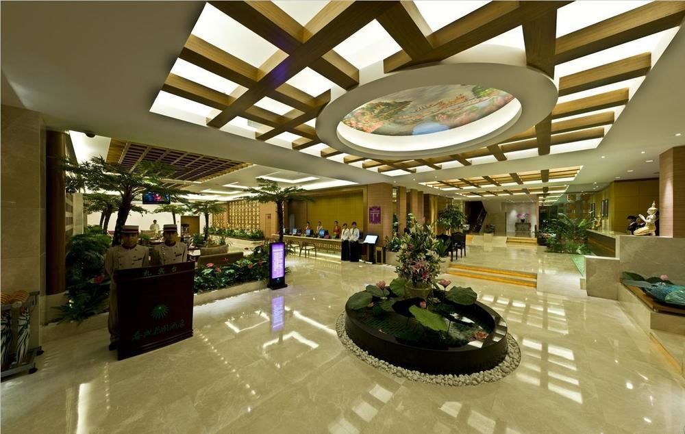 Spring City Garden Hotell Kunming Exteriör bild